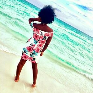 Off the Shoulder Floral fitted Dress